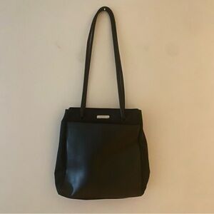 Nine West sleek and stylish purse